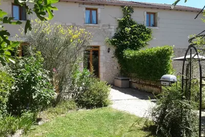 Image de Le Charpentier***, Gîte cosy en campagne aux portes de Bergerac