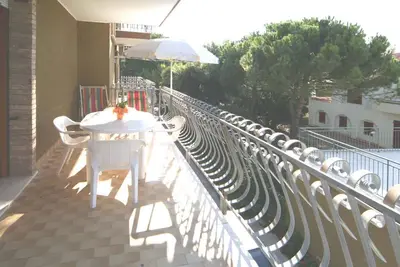 Appartement de vacances avec climatisation et balcon