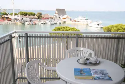 Appartement de vacances avec climatisation et piscine