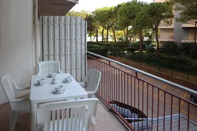 Appartement de vacances avec climatisation et piscine