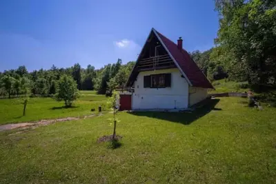 Image de Maison de vacances dans une région éloignée sur un sentier de randonnée