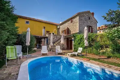 Image de Belle maison de vacances avec climatisation, Wifi, piscine privée, Tv, terrasse et vue panoramique