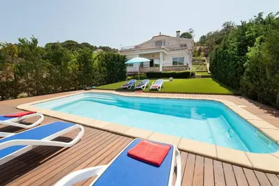 Image de Magnifique maison de vacances privée avec piscine privée, Wifi, Tv, terrasse et parking
