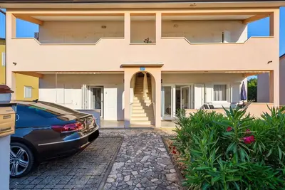 Image de Appartement de vacances avec air conditionné près de la mer