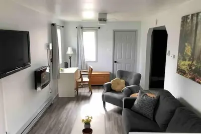 Image de Cozy walk in ready tiny home in the heart of town, walking distance to hospital