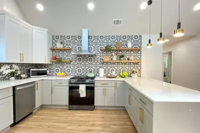 Image de Beautifully Renovated Home Close to Most Atl Attractions