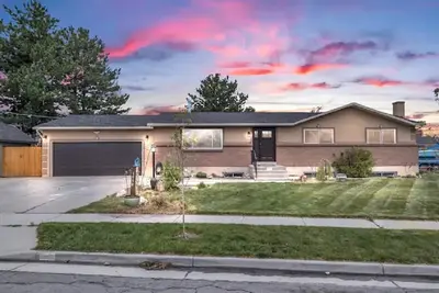 Image de 5 Bedroom, 3 King, sleeps 15 Near Skiing, hiking