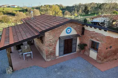 Image de Cozy renovated rustic house nestled in the Tuscan countryside
