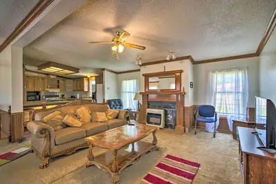 Image de Relaxing Prairie Home, 29 Mi to Starkville!