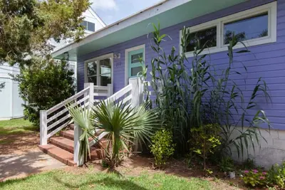 Image de \"Seadar\" Cottage - A Mid-Century Beach Cutie!