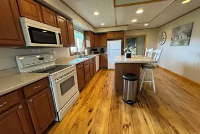 Image de Spacious Country Home nestled in the Laurel Highlands on 3 acres of private land