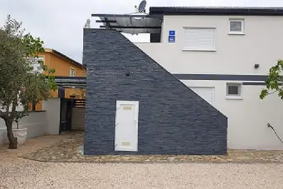 Image de App. 80 meters from the sea