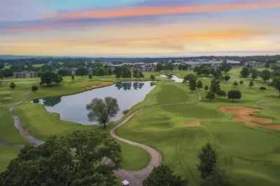 Image de Gem in the Ozarks - amenities galore - great get-away!