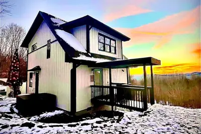 Image de Mountain View Cottage, Hottub, Private pool, Jacuzzi