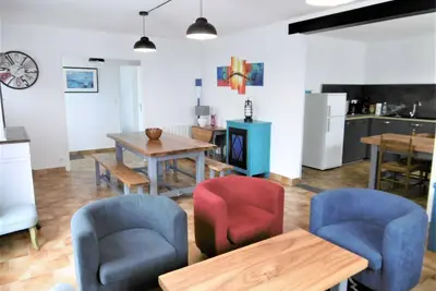 Image de Maison 5 pièces 8 à 9 personnes avec jardin à 50 m de la plage Wifi