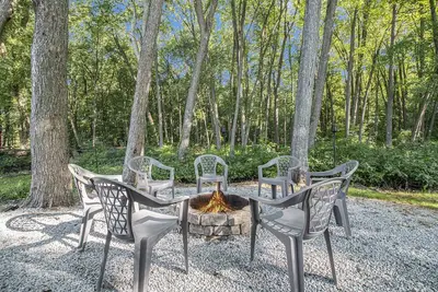 Image de 5 Bedroom house at Gun Lake