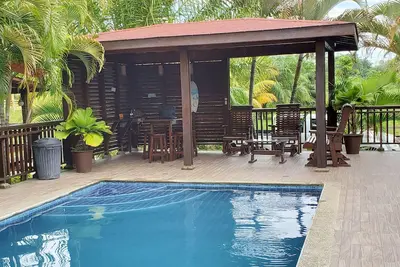 Image de Cabana de verano, piscina, lago y playa <br><br>