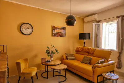 Image de Jean’s modern village house