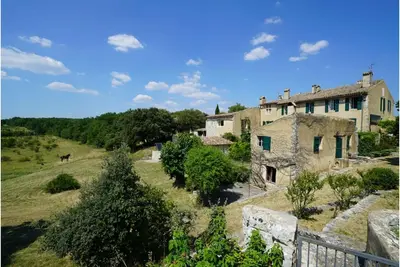 Image de Eco-Gîte \"La Grange\" au Domaine de la Blaque en Provence Verte