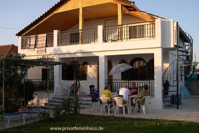 Image de Private vacation home by the sea with a beautiful garden in a quiet location