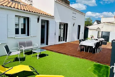 Image de A 300m de la mer, maison 3 chambres, idéal entre famille ou amis, jusqu'à 9 pers