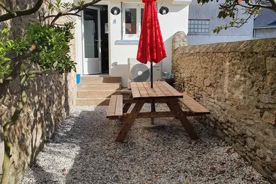Image de Maison 4 pers Port Maria avec garage privé, tout accessible à pied.