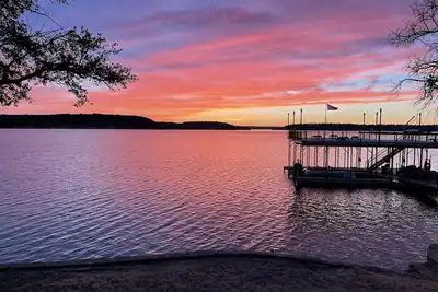 Image de Lakefront Fishermen’s Villa at Possum Kingdom