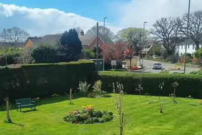 Spacious self contained flat in superb location