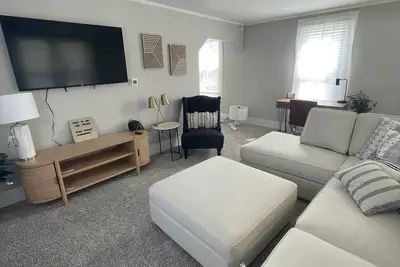 Image de Recently renovated Perrysburg retreat