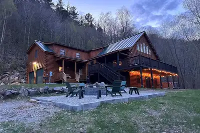 Image de Keystone Cabin- Mins from Sunday River Ski & Golf!