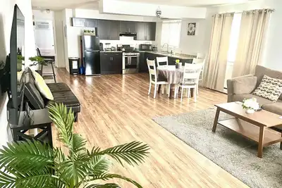 Image de Homey, Cheerful & Spacious🙂