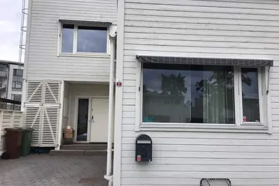 Image de Spacious Home in leafy Stockholm suburb - 10 mins train to Central Stockholm!
