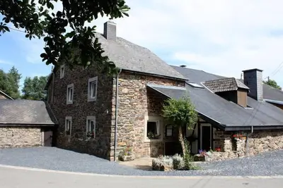 Image de Villa luxueuse avec piscine intérieure