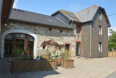 Image de Maison de vacances de luxe avec piscine et sauna à Waimes
