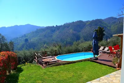 Image de Maison de vacances pittoresque avec piscine privée