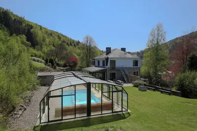 Image de Demeure moderne à Vielsalm avec sauna et piscine