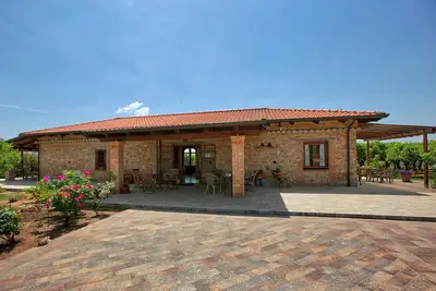 Image de Ferme avec grand jardin Ă Limbadi
