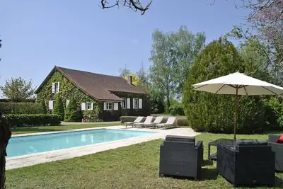 Image de Magnifique demeure avec piscine en Bourgogne