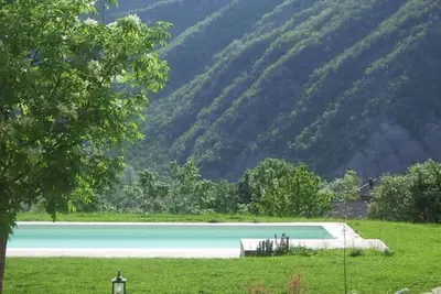 Image de Belle maison de vacances Ă Imola avec piscine
