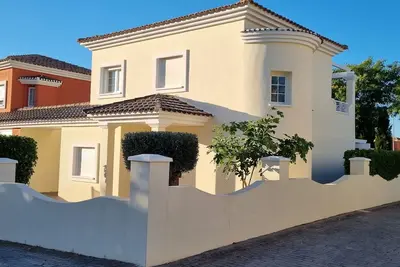 Image de Villa Excellente, beautiful villa with a pool