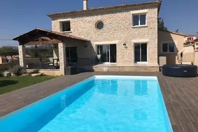 Image de villa avec piscine