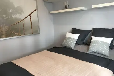 Image de La chambre des Contes - N°3/3- option Espace Détente Spa Privatif et Massages