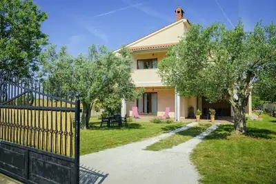 Image de Istria Rosa in Pula - Istrien / Istria Rosa in Pula - Appartement für 4-5 Personen