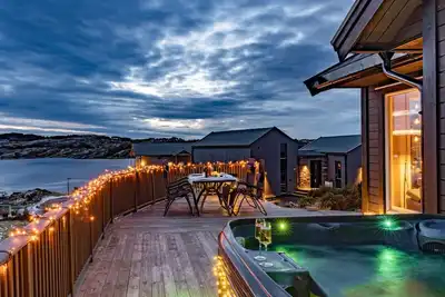 Image de Luxurious cottage outside Bergen with Jacuzzi - Spa, boat and kayak rental