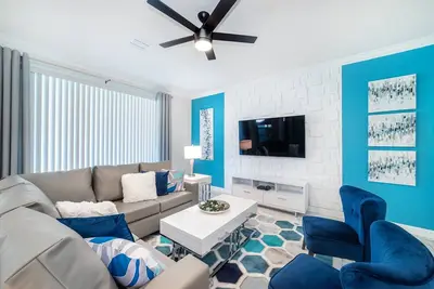 Image de Last Minute Disney Getaway! Private Pool, Hot Tub & Game Room. Book Now! #49409