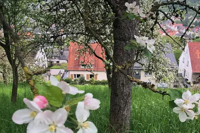 Image de Cozy vacation home with a beautiful view of the Weserbergland