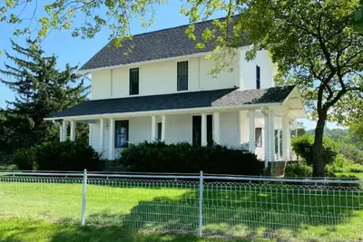 Image de Entire farmhouse in the country