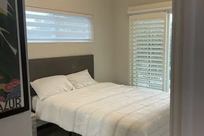 Image de Modern 2br Lake House in Exclusive Area – No Smoking