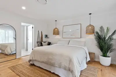 Image de Baskk Mollymook take a moment, pause, unwind and absorb