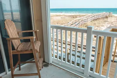 Image de Perdido Key Beachfront + 4br Sleeps 12 + Steps to the Beach + Sweeping Gulf View